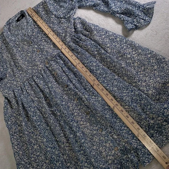 VICI Dress Womens Medium Blue Floral Fit & Flare Button Front Ruffle Hem - Picture 4 of 7